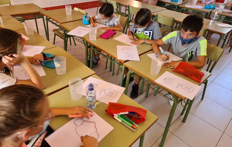 Una ‘escuela de verano’ con actividades lúdicas y formación para los chavales del proyecto ‘Oberti’
