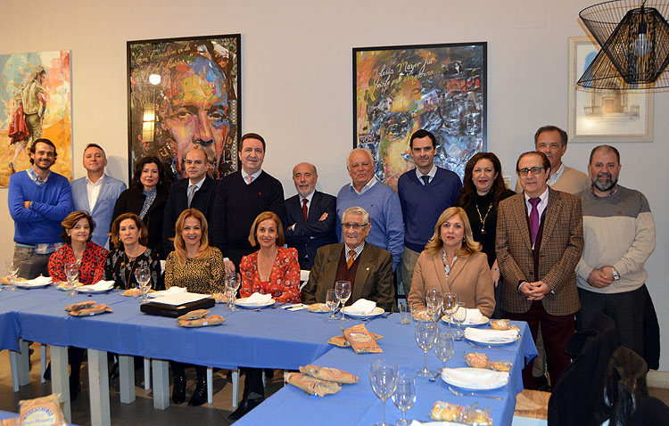 El cantante Enrique Montoya «Candela» y el instituto «Virgen de Consolación», Mostachones de Oro