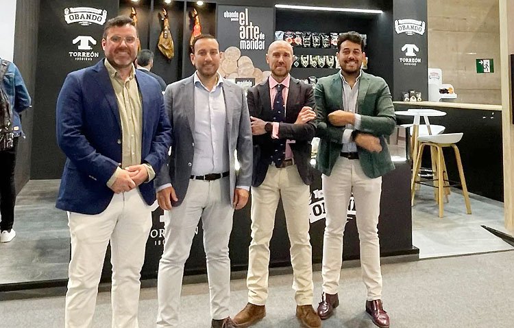 Panadería Obando revoluciona el mundo de la regañá con sus nuevas cucharas de pan [AUDIO ENTREVISTA COPE UTRERA]