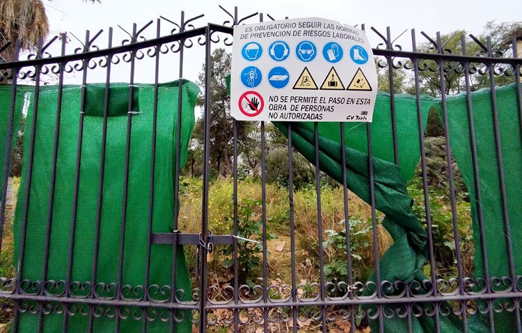 La obra de transformación del parque Cristo de los Afligidos, paralizada por los «incumplimientos» de la empresa adjudicataria