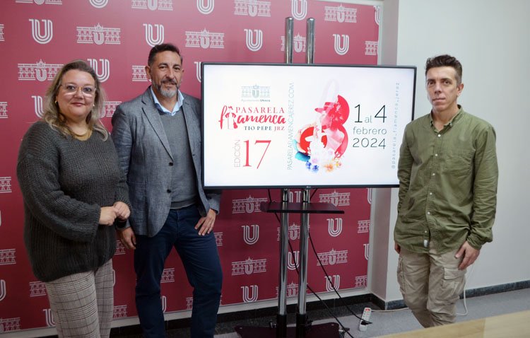 La moda flamenca de Utrera desembarca en la pasarela de Jerez de la Frontera