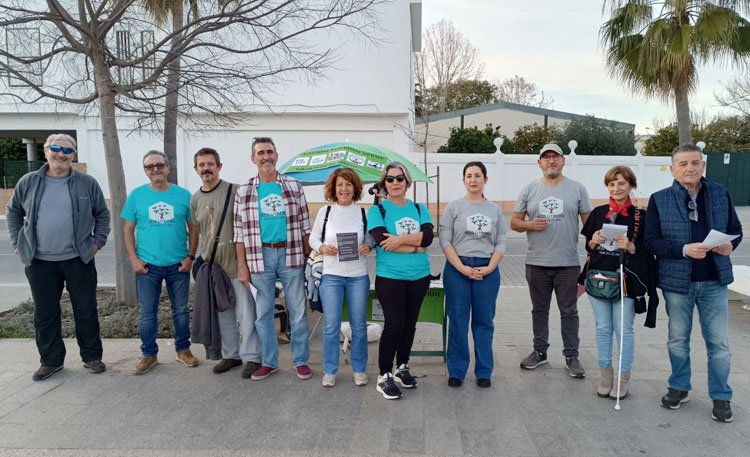Una campaña de recogida de firmas pide el cierre del paseo de Consolación al tráfico rodado