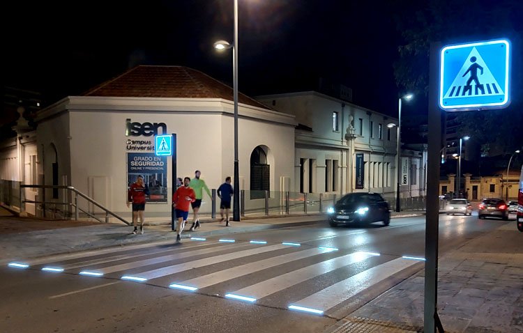 Utrera contará con más de 70 cámaras de control del tráfico, 10 pasos de peatones lumínicos inteligentes y tres radares pedagógicos