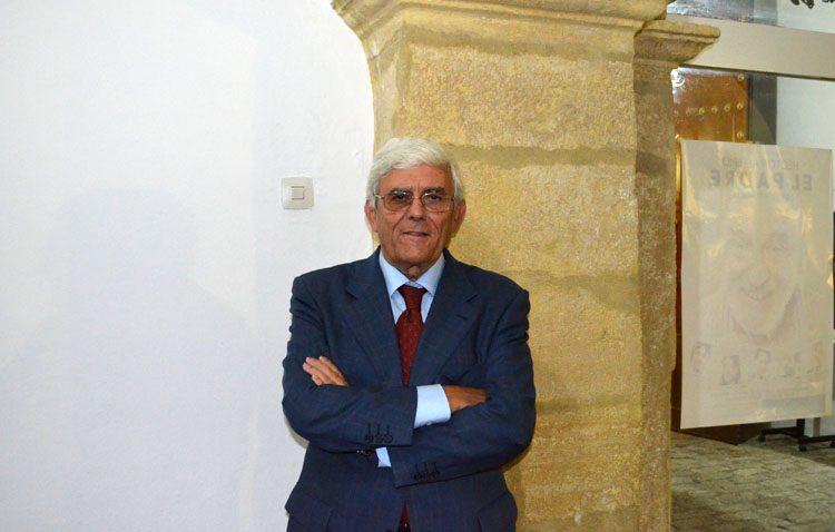 El historiador utrerano Pedro Sánchez Núñez ingresa en la Real Academia de Bellas Artes de Santa Isabel de Hungría