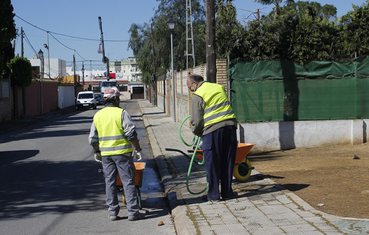 El PSOE acusa a la Junta de Andalucía de «quitar» a Utrera 2,5 millones en un plan de empleo