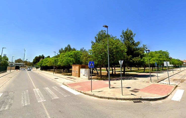 Una plaza junto a Consolación, homenaje de Utrera a Adolfo Suárez