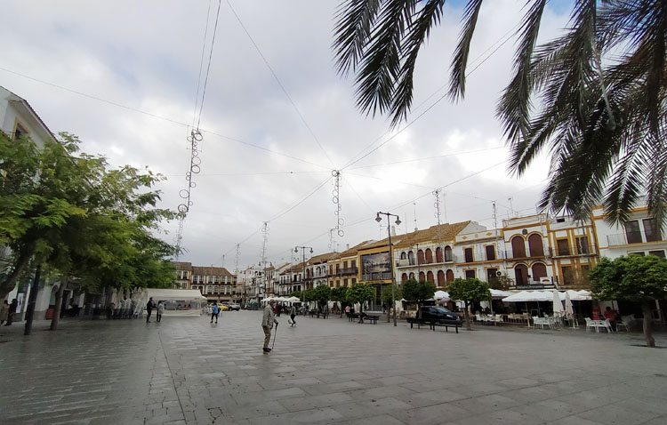 Utrera congela todos sus impuestos y tasas municipales «para no aumentar la presión fiscal ante la crisis»
