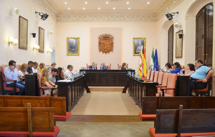 El gobierno de Utrera saca adelante el presupuesto de 2024 y el PSOE lo acusa de «no tener proyecto de ciudad»