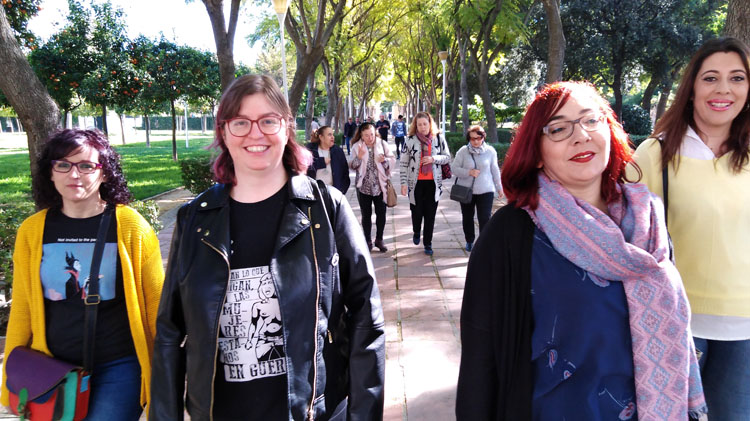 La confluencia de Podemos y el Partido Comunista promete una concejalía «de Feminismo y LGTBI» en Utrera