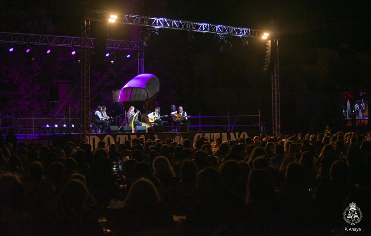 Dos días de homenaje al Potaje Gitano de Utrera en el festival flamenco de la hermandad de los Gitanos de Sevilla