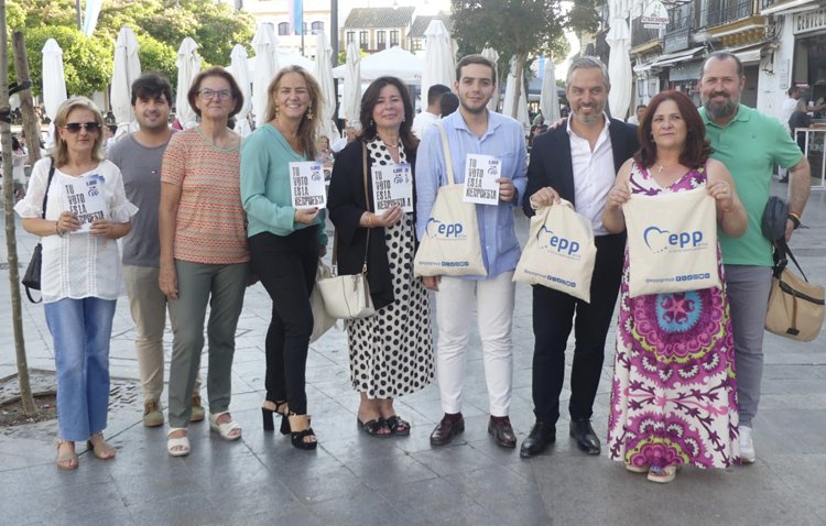 El PP lleva su caravana electoral a Utrera para dar a conocer sus propuestas «en defensa de los intereses de los españoles en la Unión Europea»