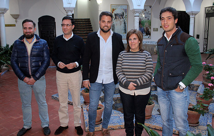 El PP de Utrera inicia su renovación presentando un nuevo candidato a la alcaldía