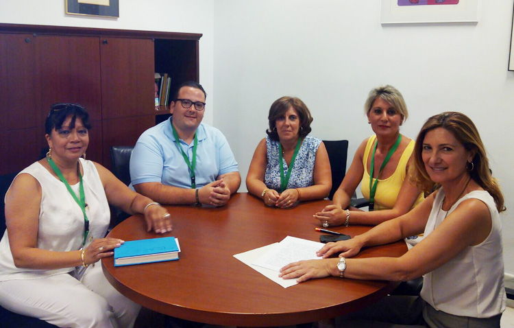 El PP reclama en el Parlamento de Andalucía una solución al transporte de los enfermos de alzheimer de Utrera