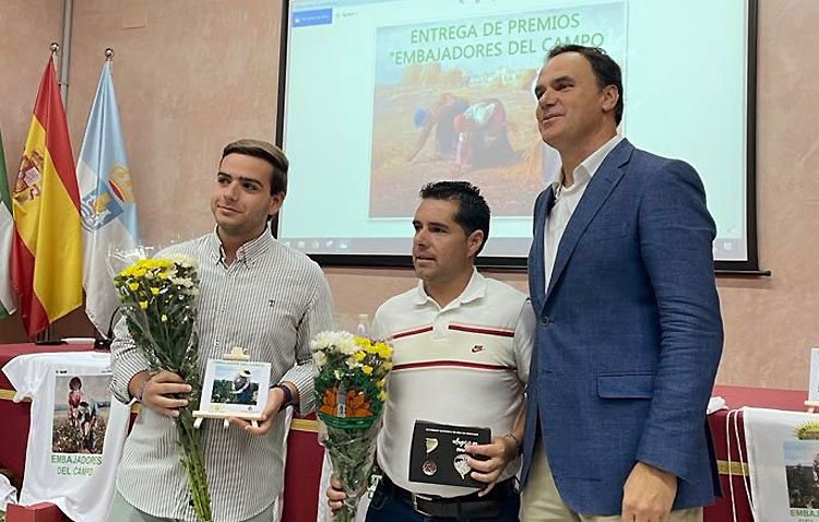 Utrera y su pedanía de Pinzón, distinguidas con los premios ‘Embajadores del campo’