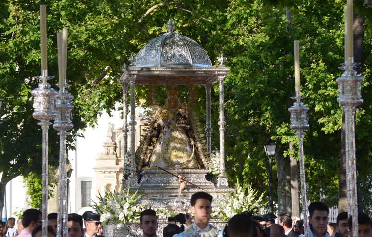 El Consejo de Hermandades planteará a lo largo de 2022 en Utrera una exposición y una procesión magna dedicada a las Glorias