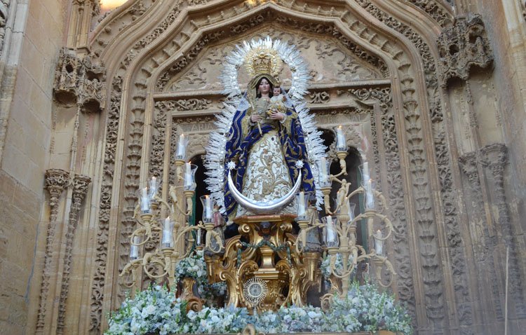 La parroquia de Santiago prepara los cultos y la procesión de la Virgen del Socorro