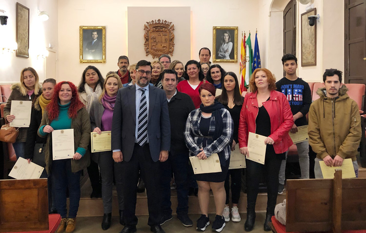 El programa de acciones experimentales de empleo de la Junta logra la inserción laboral de 77 utreranos