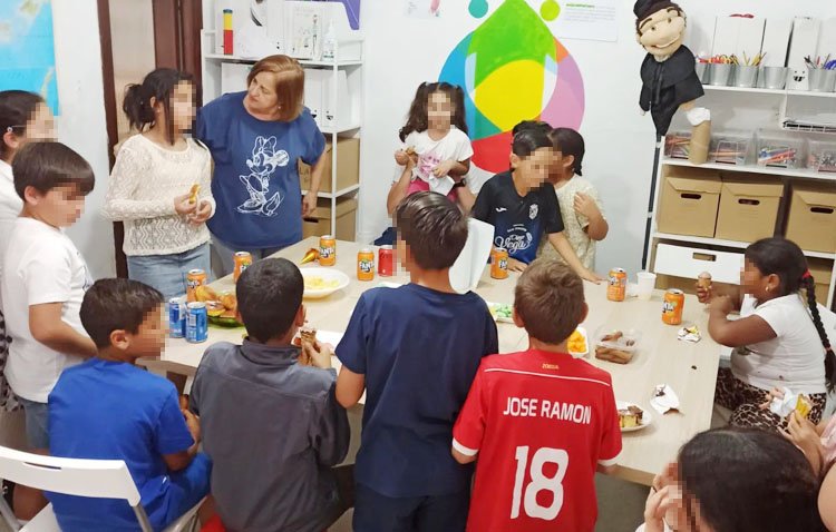 Un almuerzo solidario en los Salesianos de Utrera a beneficio del proyecto ‘Oberti’