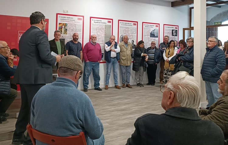 El PSOE de Utrera aprueba su lista electoral para los comicios municipales