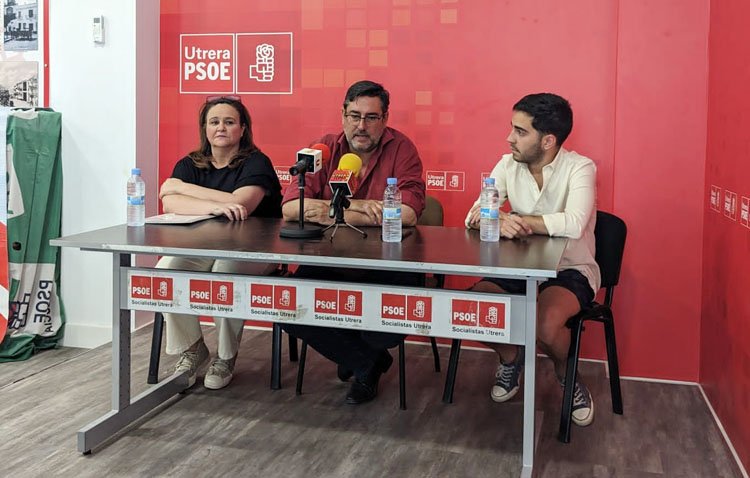 El PSOE afirma que «el 90% de los utreranos» quiere permanecer en el hospital ‘Virgen del Rocío’
