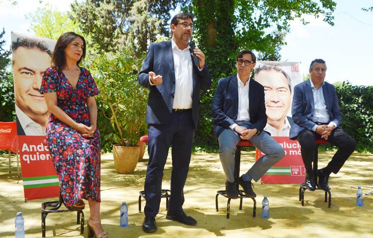 Salvador Illa llama en Utrera a la participación de los andaluces en las elecciones del 19 de junio