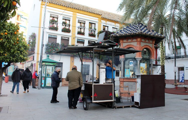 Un otoño sin puestos de castañas por el centro de Utrera