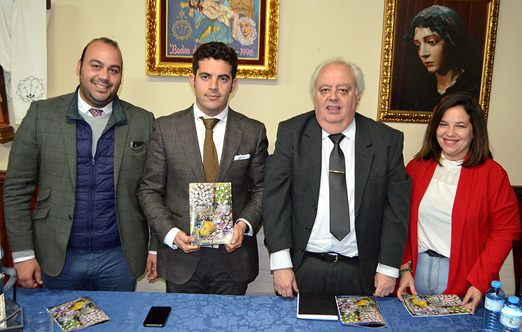 Un homenaje de la Quinta Angustia a Emilio Alfaya, «el cofrade que cambió la Semana Santa de Utrera»