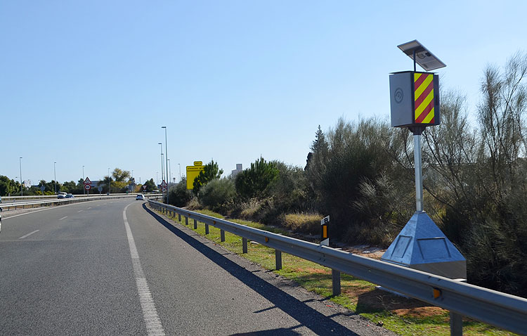 Un nuevo radar a la entrada de Utrera para acabar con un «punto negro» de accidentes de tráfico
