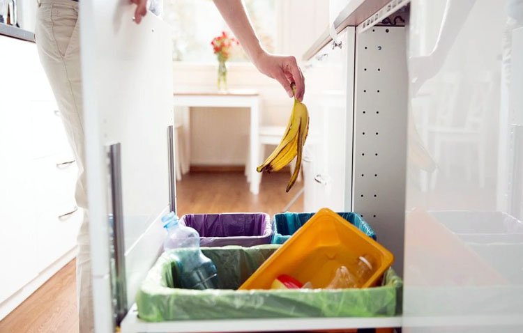 Más del 17% de los hogares de Utrera no reciclan