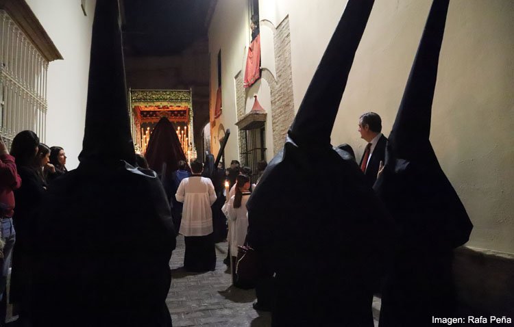 Horas de intensidad en Utrera con cuatro procesiones que enlazarán el Jueves Santo y el Viernes Santo