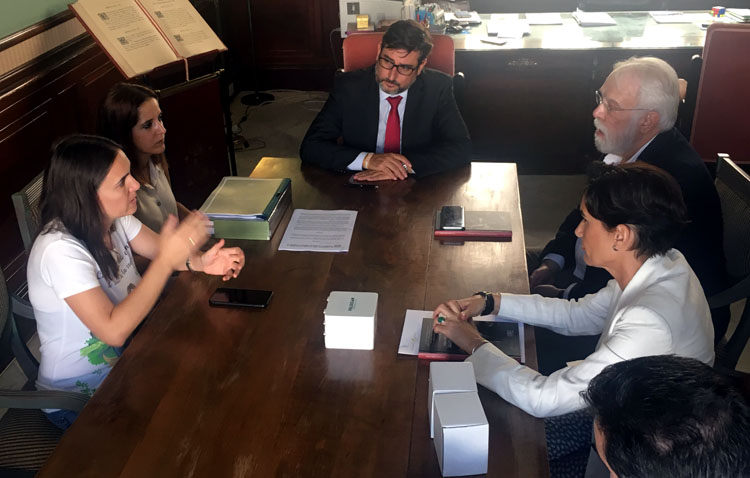 Utrera creará un registro municipal de animales de compañía