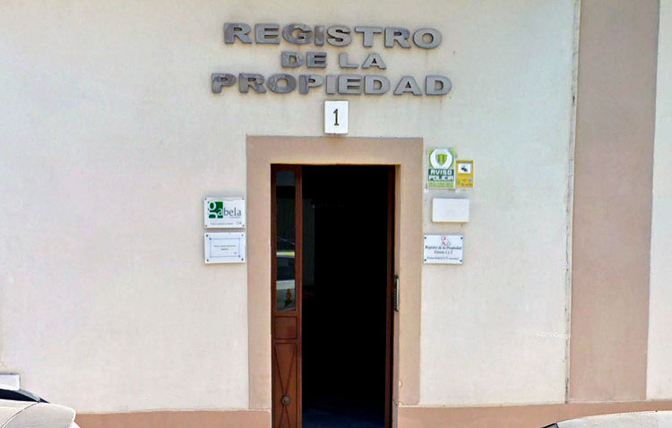 El pleno municipal de Utrera reclama el mantenimiento de la Oficina Liquidadora de la Junta de Andalucía
