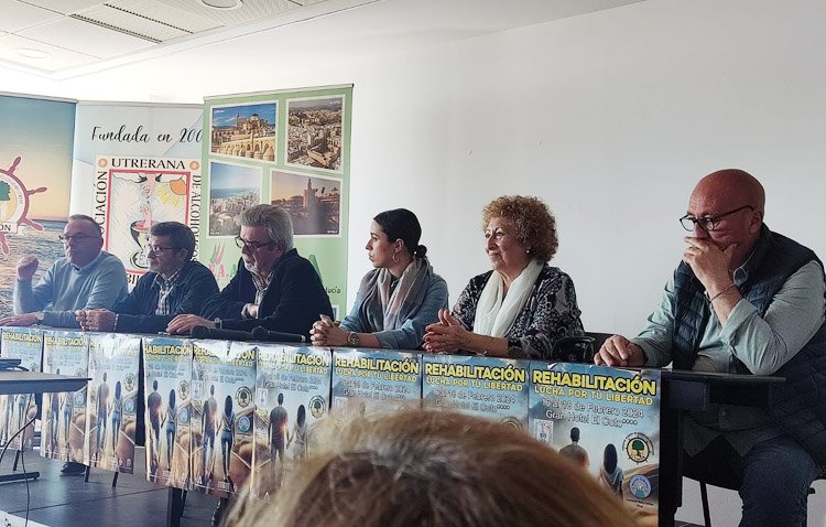 La asociación utrerana ‘Renacer’, en la organización de las jornadas interprovinciales junto a la edil de Servicios Sociales