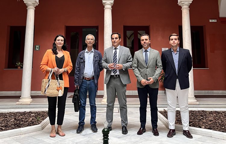 El alcalde solicita al consejero de Justicia la ampliación de los juzgados de Utrera
