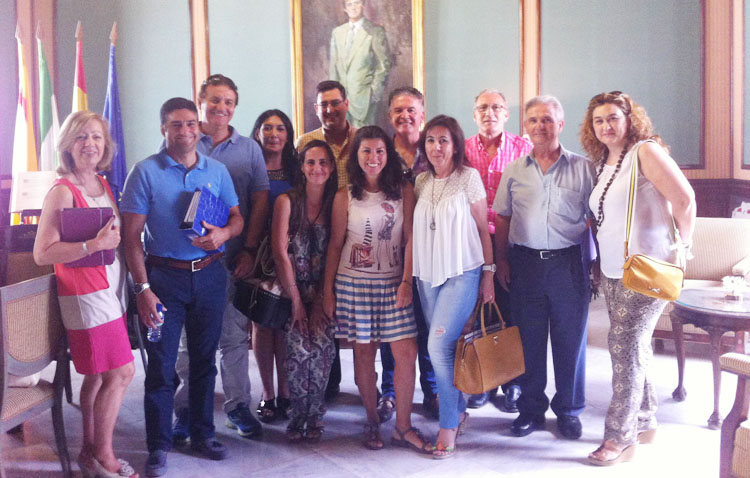 Reunión municipal con los colegios para abordar el mantenimiento de los edificios