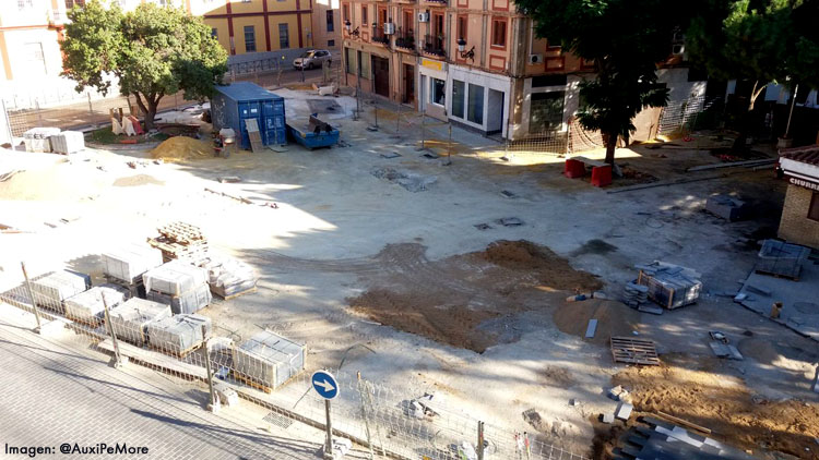 Un año de obras en Pío XII, con un nuevo incumplimiento y media plaza aún por terminar