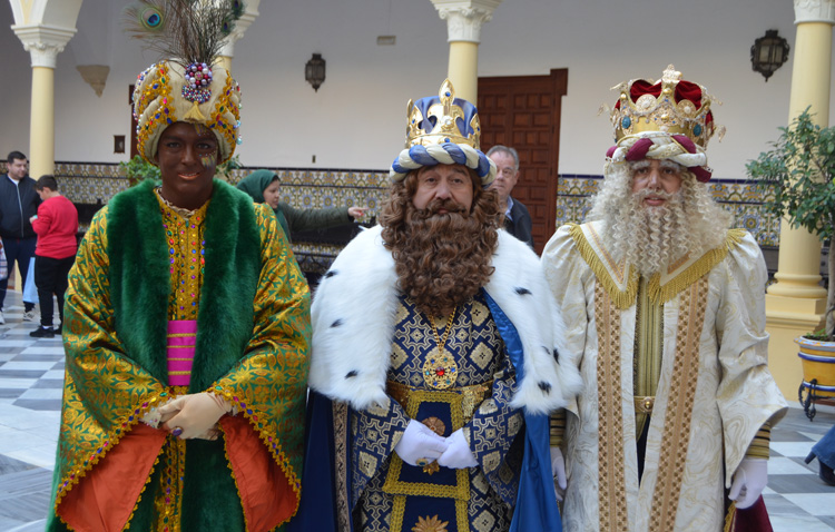 Los Reyes Magos visitarán Utrera el 5 de enero para recibir las cartas de los niños en sus carrozas