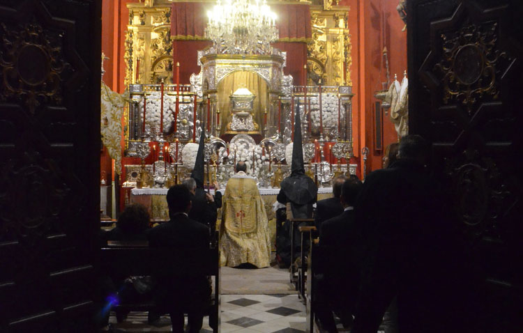 La hermandad sacramental de Santa María programa media docena de actos para vivir la Semana Santa