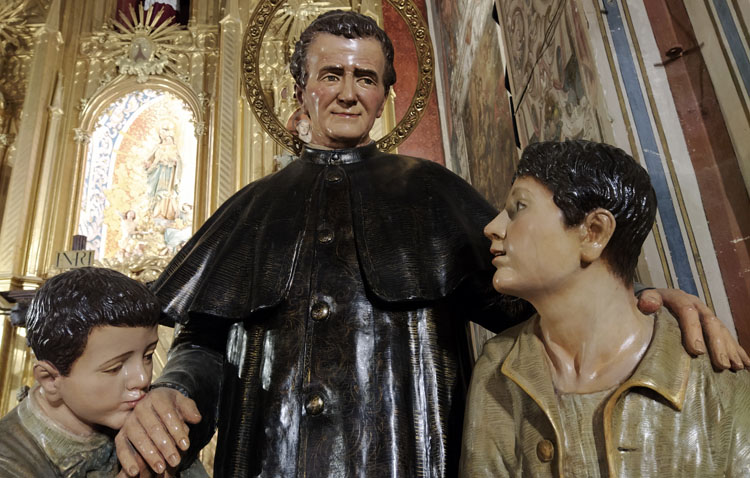 La familia salesiana de Utrera celebra un año más los cultos en honor a San Juan Bosco