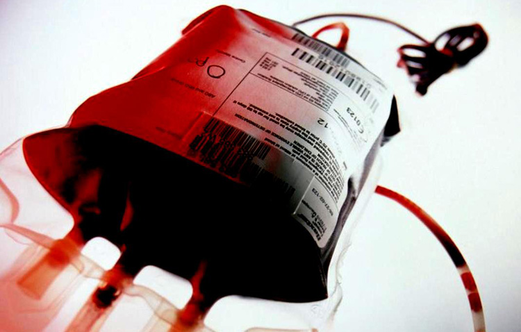 Utrera comienza la semana comienza con una mañana de donaciones de sangre en el hospital de alta resolución