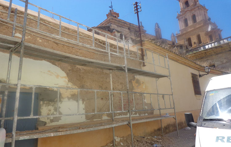 Reformas exteriores en la parroquia de Santa María