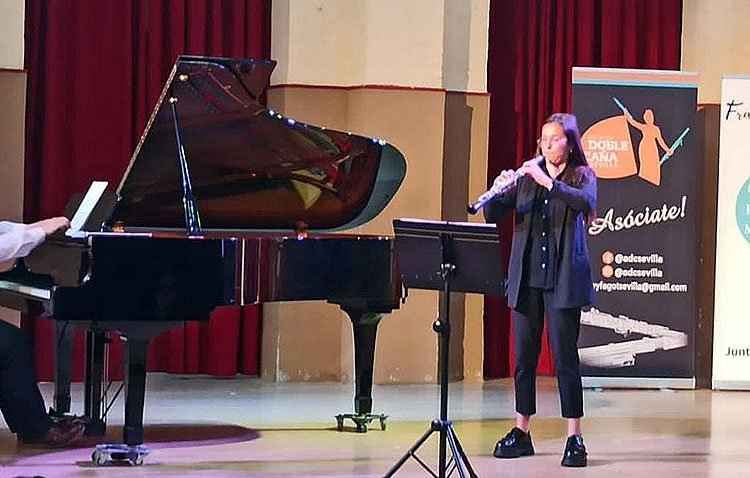 La utrerana Sara Aragón, triunfadora de un concurso nacional de oboe