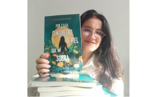 Sara Mendoza abre la temporada de presentaciones literarias en la Biblioteca de Utrera