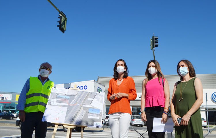 Unos semáforos «de última generación» para cruzar la A-394 entre Vistalegre y la calle Molares