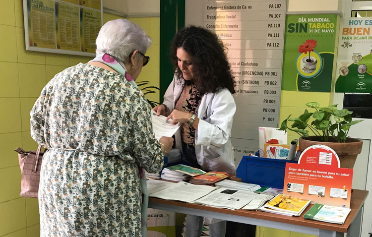 «Menos cajetilla y más zapatilla», una campaña del centro de salud Utrera Sur para luchar contra el consumo de tabaco