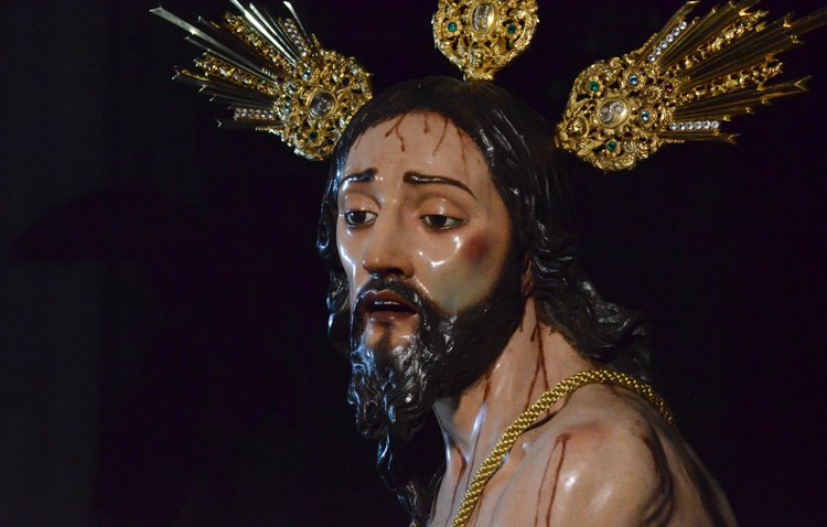 La hermandad de la Vera-Cruz celebra los cultos en honor al Señor Atado a la Columna