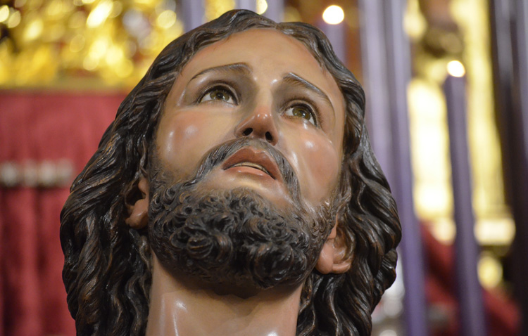 Traslado del Señor Orando en el Huerto con motivo del vía crucis del Consejo de Hermandades