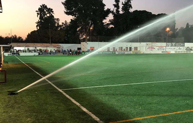 Estrenado el nuevo sistema de riego en el estadio San Juan Bosco
