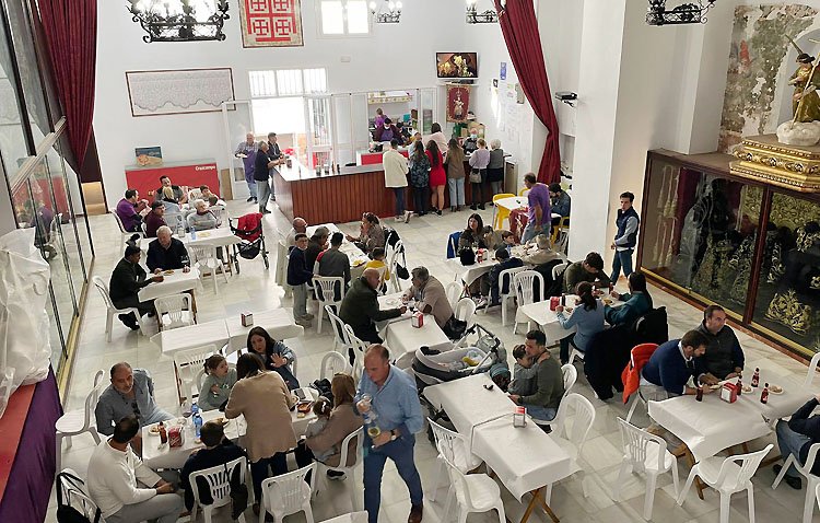 Un fin de semana de tapeo junto a la capilla de San Bartolomé en una nueva edición del ‘Otoño nazareno’