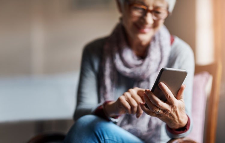 Varios talleres enseñarán en Utrera el uso de las nuevas tecnologías para reducir la brecha digital y mejorar las gestiones telemáticas